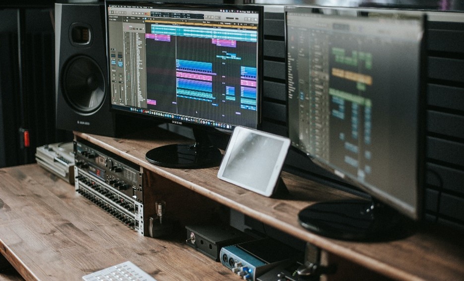 Peut-on importer des fichiers vidéo et composer à l’image sur Ableton Live ? Oui, c’est possible !